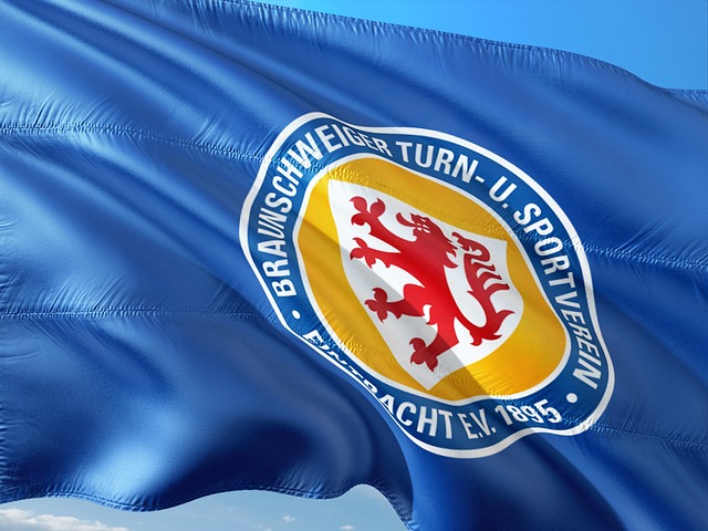 表现以及湖 表现以及湖